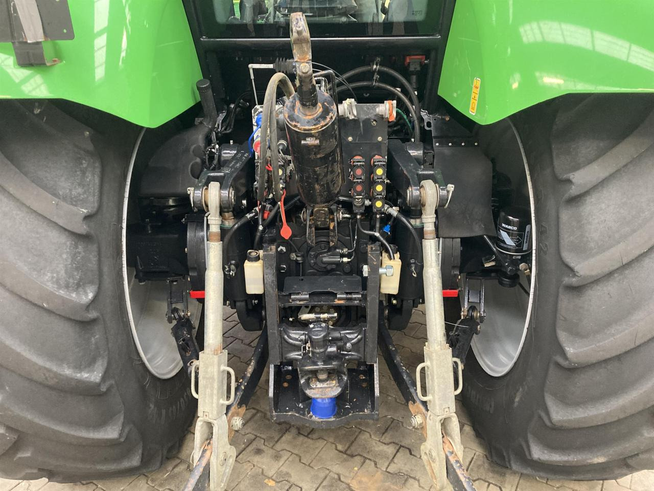 Deutz-Fahr 7210 TTV - Traktor: bilde 5 Deutz-Fahr 7210 TTV - Traktor: bilde 5