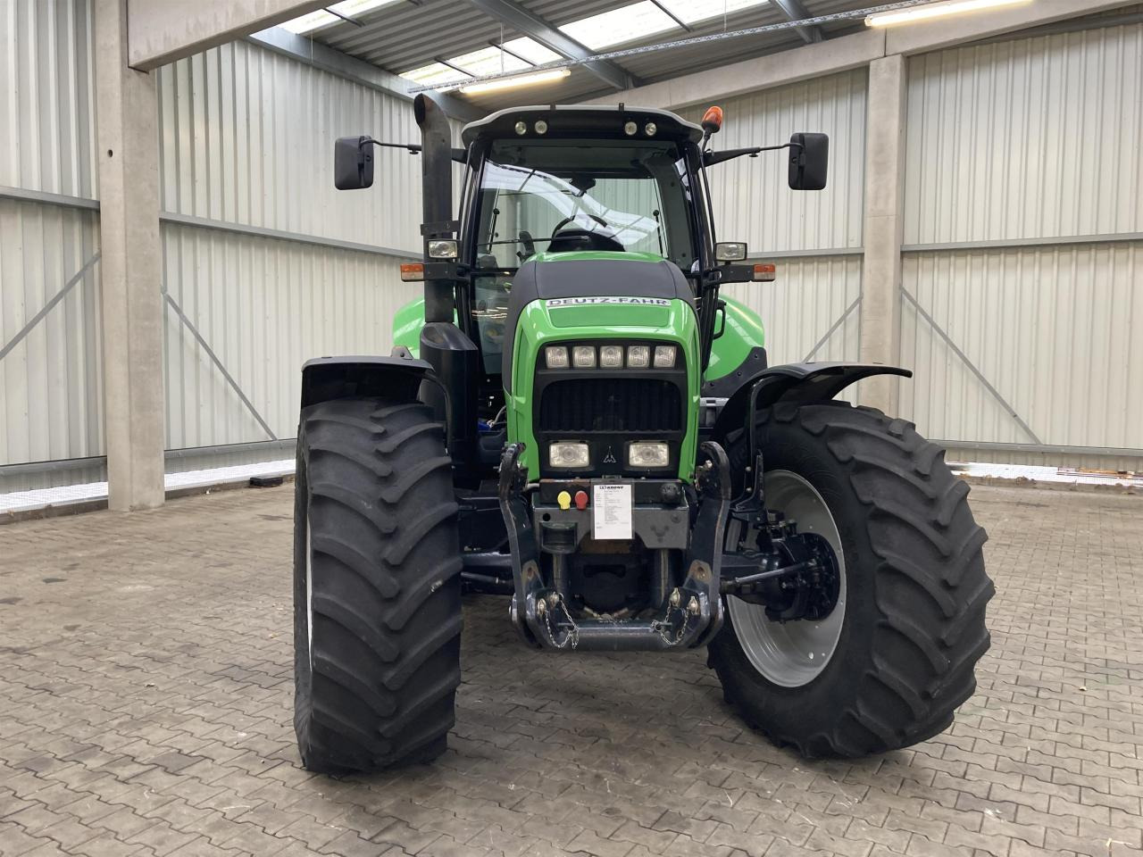 Deutz-Fahr 7210 TTV - Traktor: bilde 2 Deutz-Fahr 7210 TTV - Traktor: bilde 2