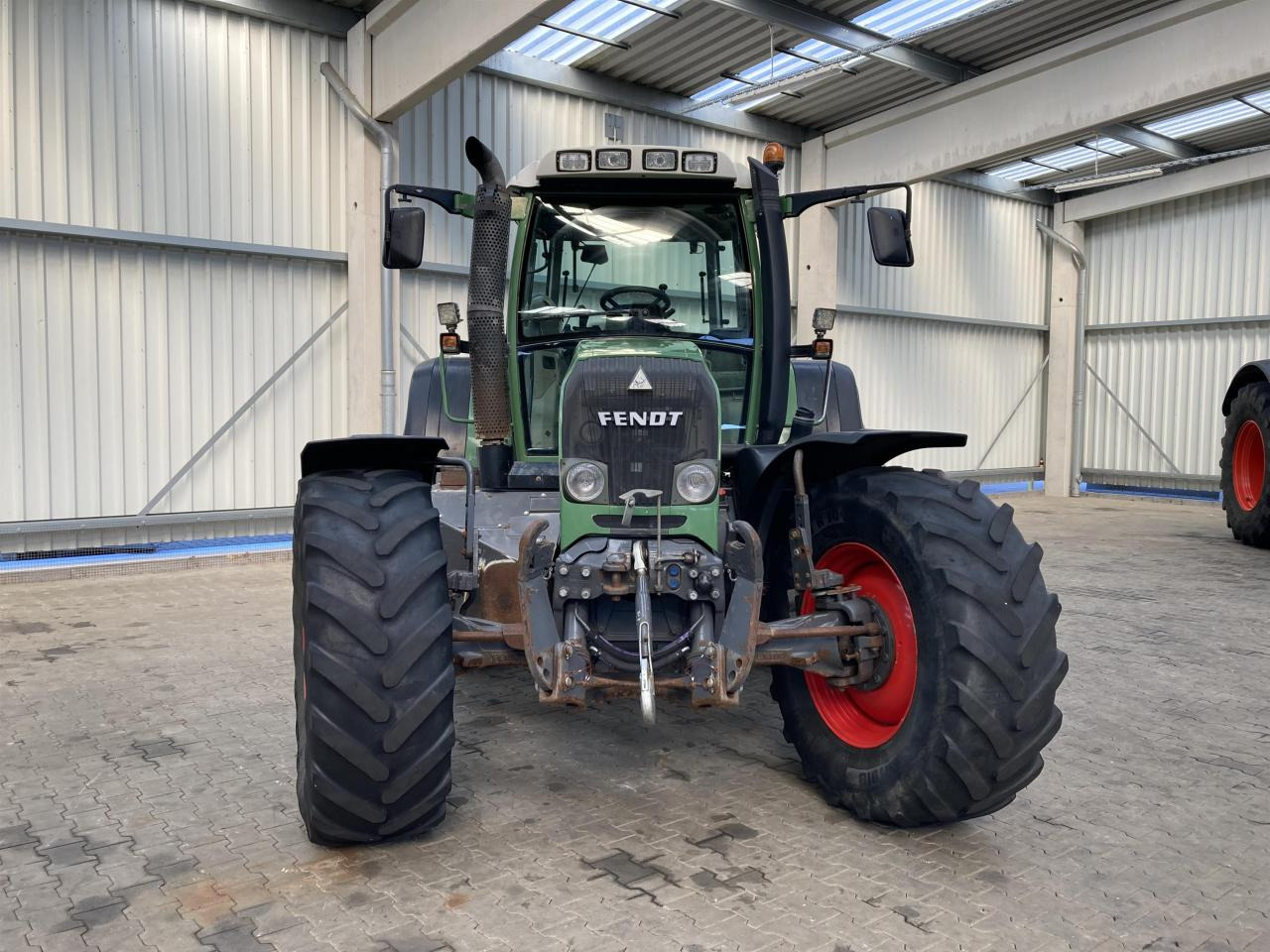 Fendt 818 Vario TMS - Traktor: bilde 4 Fendt 818 Vario TMS - Traktor: bilde 4