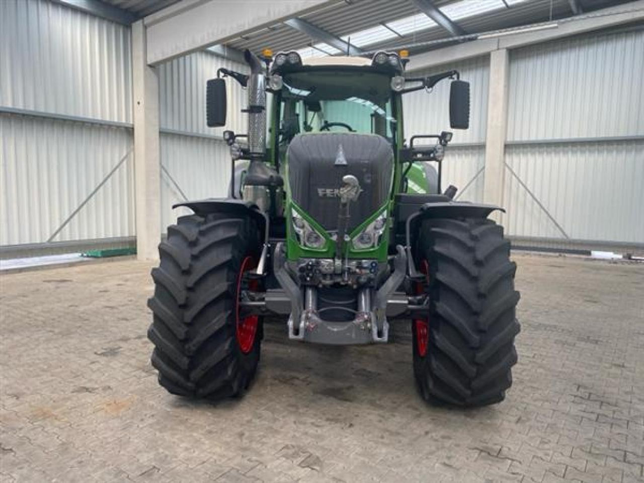 Fendt 828 ProfiPlus - Traktor: bilde 5 Fendt 828 ProfiPlus - Traktor: bilde 5