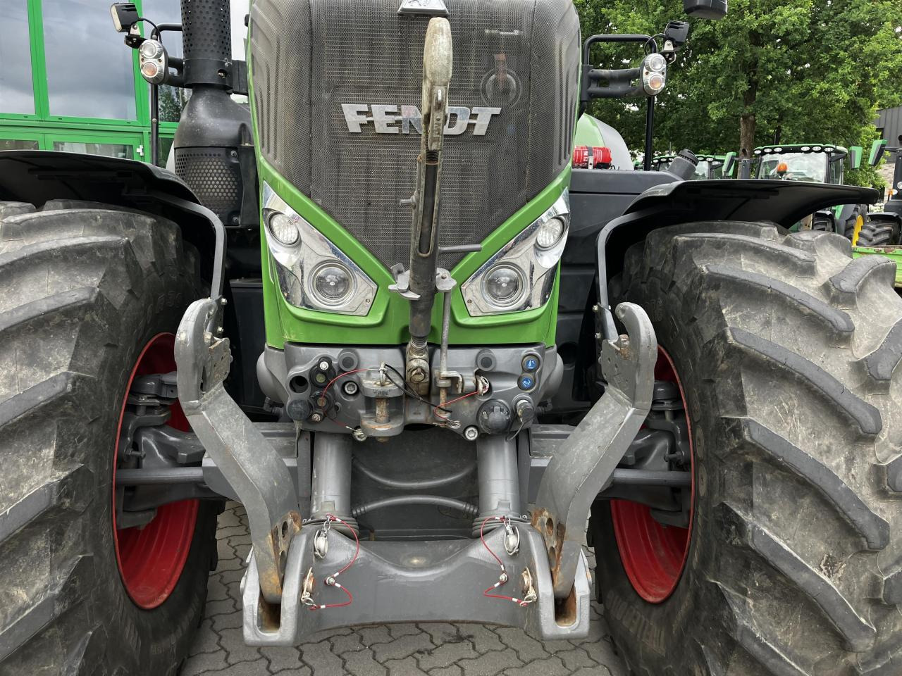 Fendt 828 Vario Profi Plus - Traktor: bilde 4 Fendt 828 Vario Profi Plus - Traktor: bilde 4