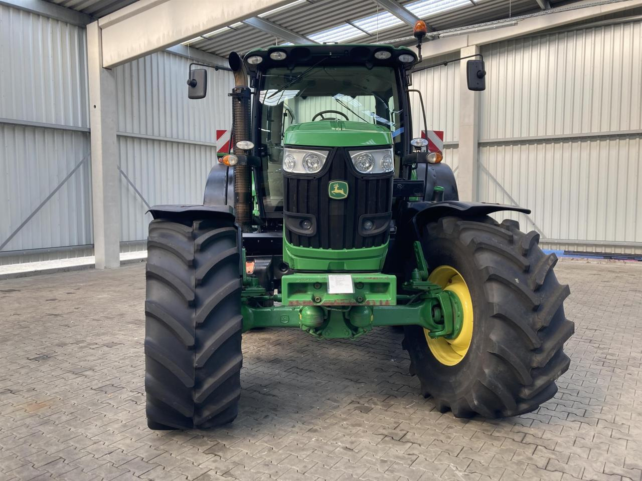 John Deere 6170R - Traktor: bilde 4 John Deere 6170R - Traktor: bilde 4