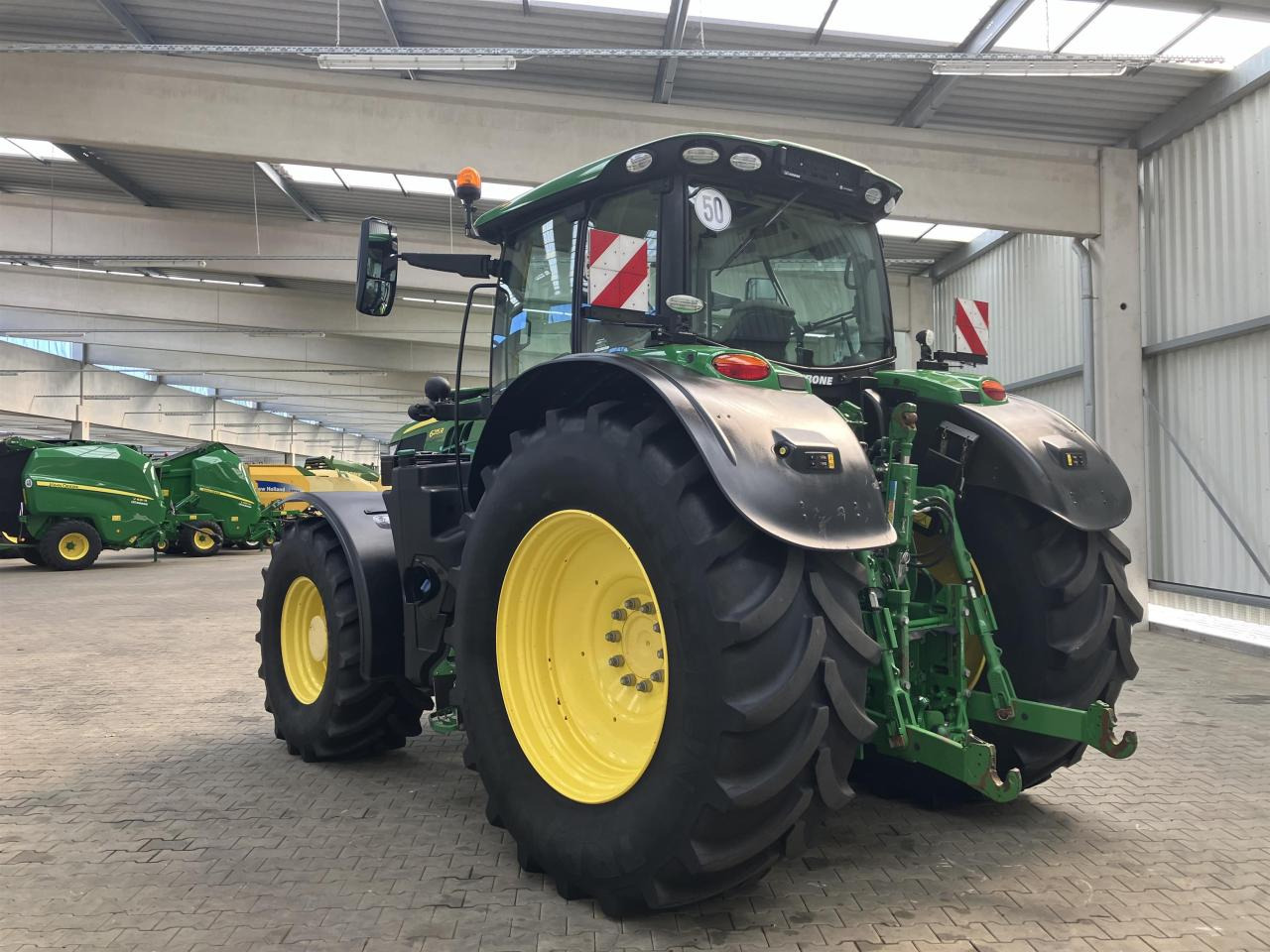 John Deere 6215R - Traktor: bilde 4 John Deere 6215R - Traktor: bilde 4