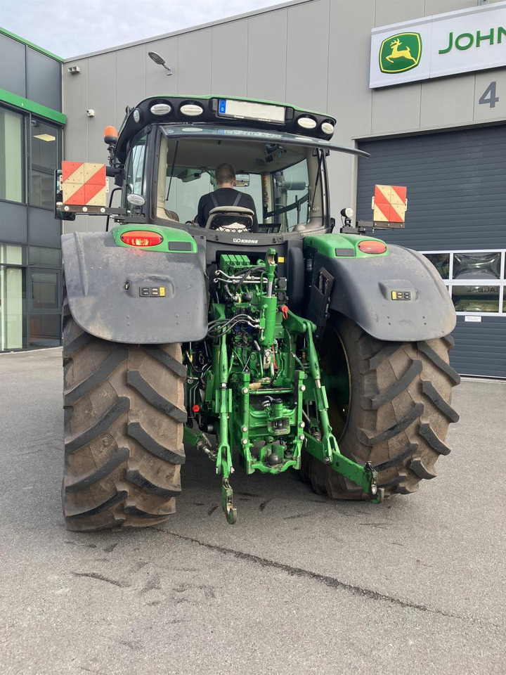 John Deere 6215R - Traktor: bilde 4 John Deere 6215R - Traktor: bilde 4
