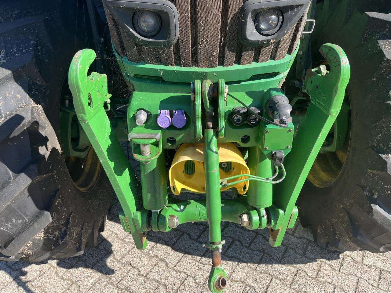 John Deere 6215R - Traktor: bilde 5 John Deere 6215R - Traktor: bilde 5