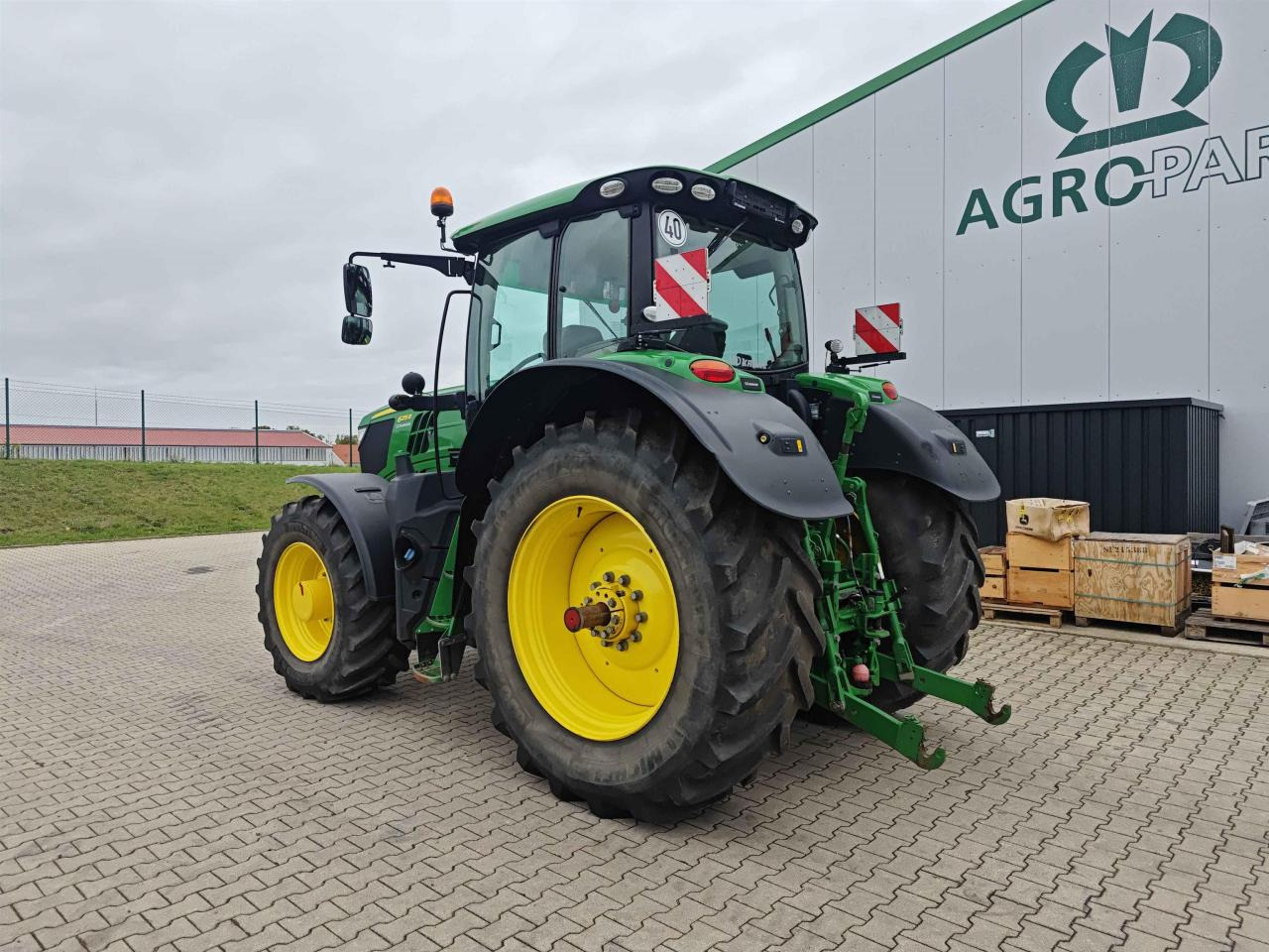 John Deere 6215R - Traktor: bilde 3 John Deere 6215R - Traktor: bilde 3