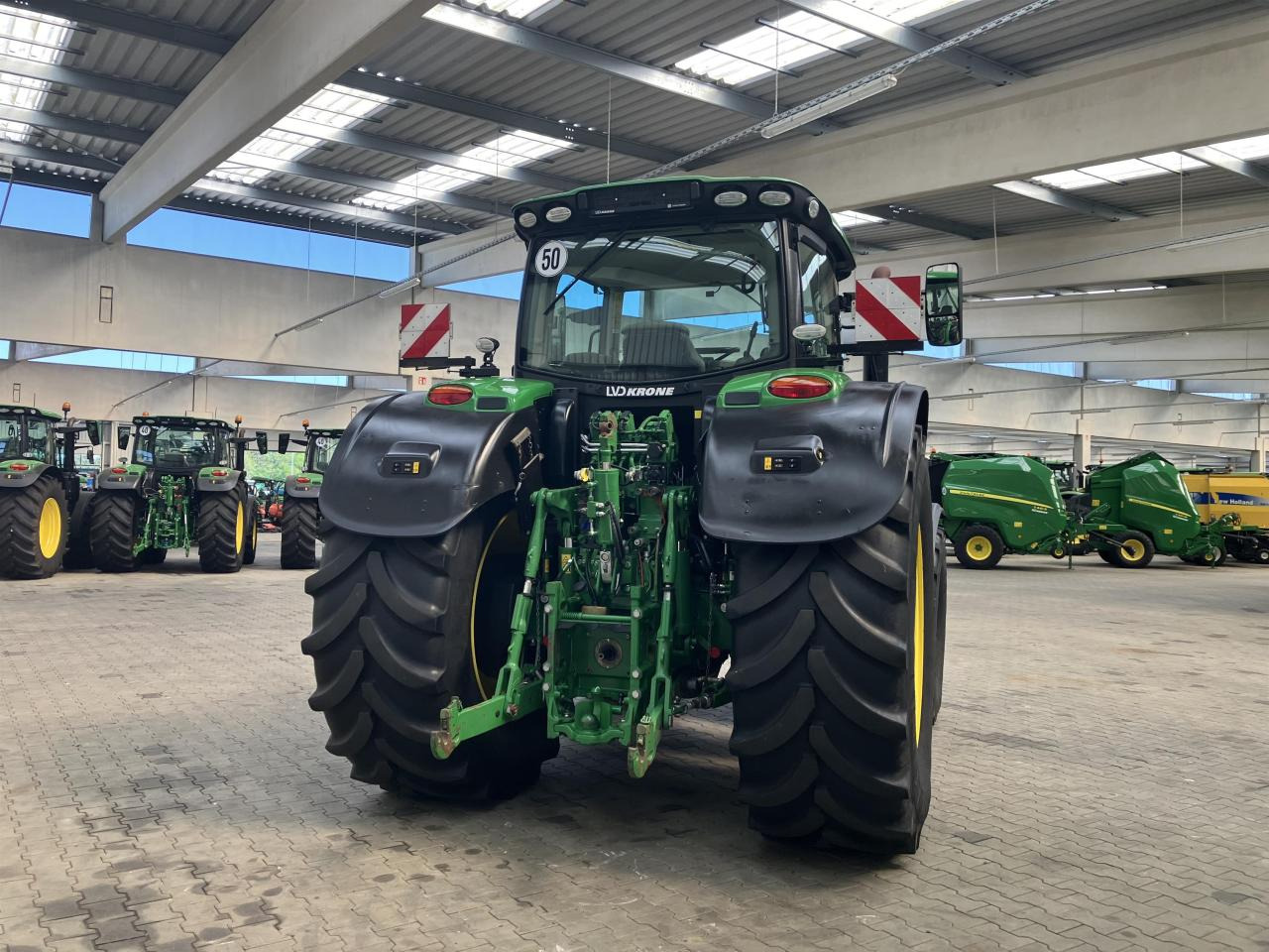 John Deere 6215R - Traktor: bilde 3 John Deere 6215R - Traktor: bilde 3