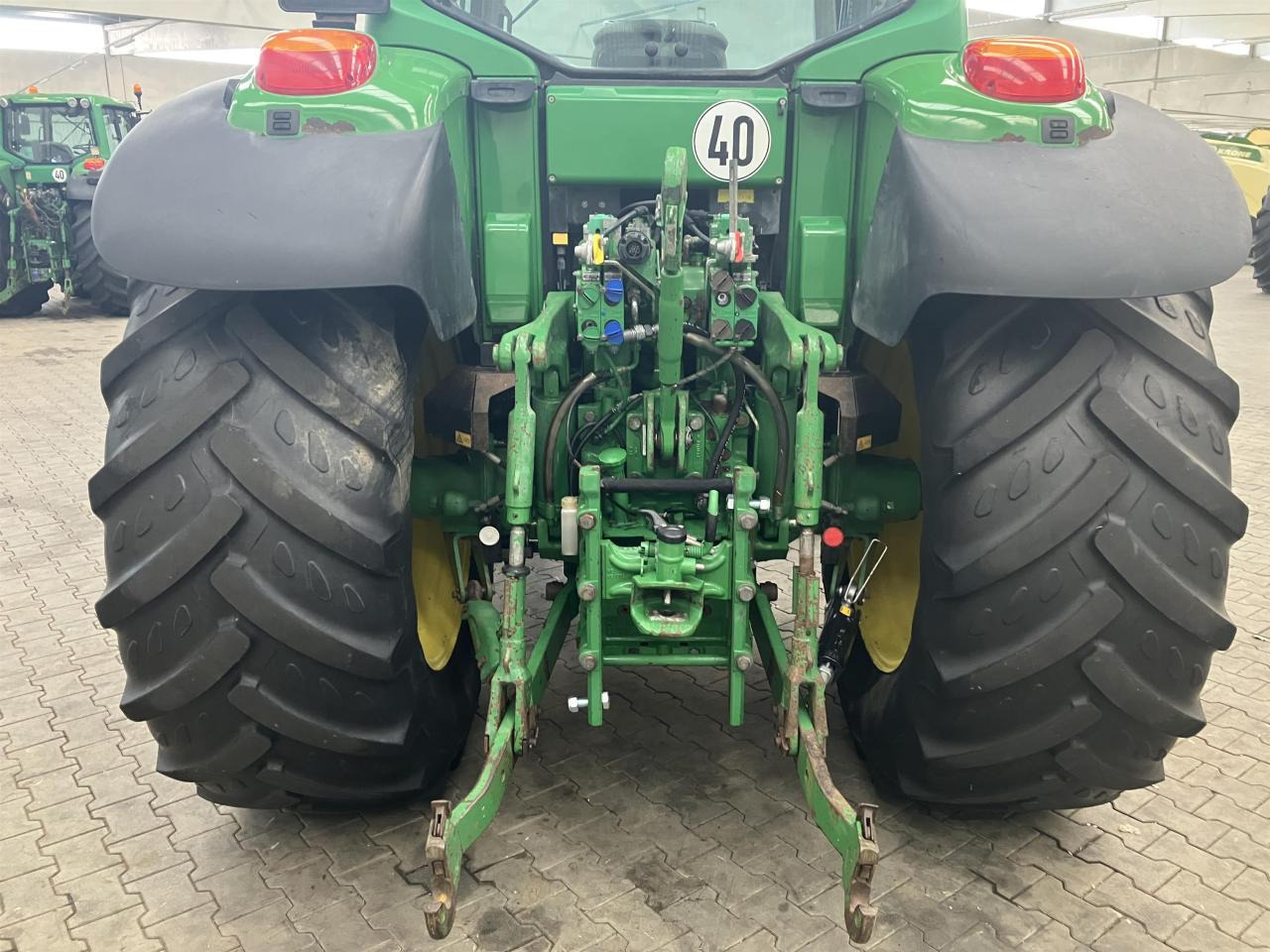 John Deere 6830 Premium - Traktor: bilde 5 John Deere 6830 Premium - Traktor: bilde 5