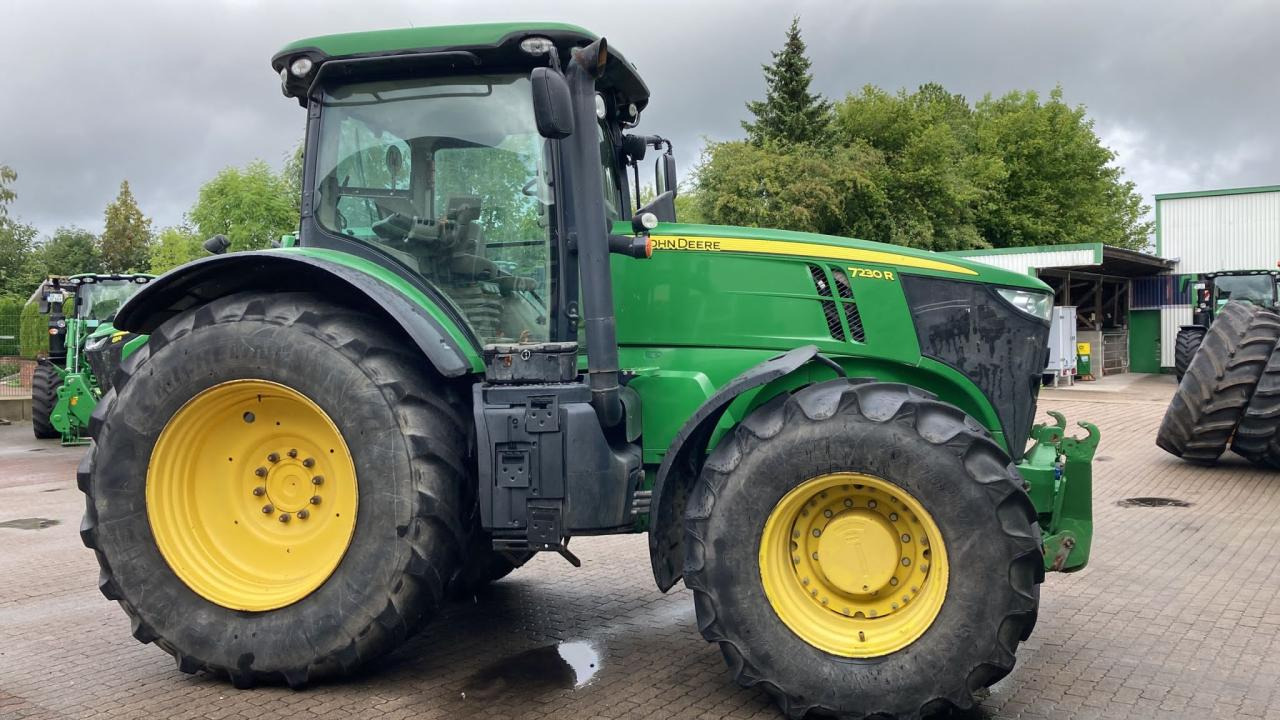 John Deere 7230R - Traktor: bilde 2 John Deere 7230R - Traktor: bilde 2