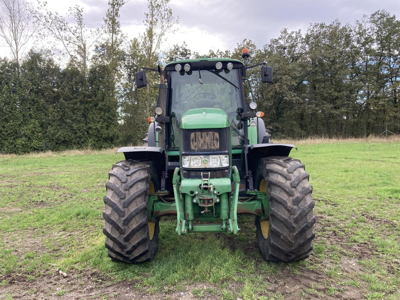 John Deere 7430 - Traktor: bilde 2 John Deere 7430 - Traktor: bilde 2