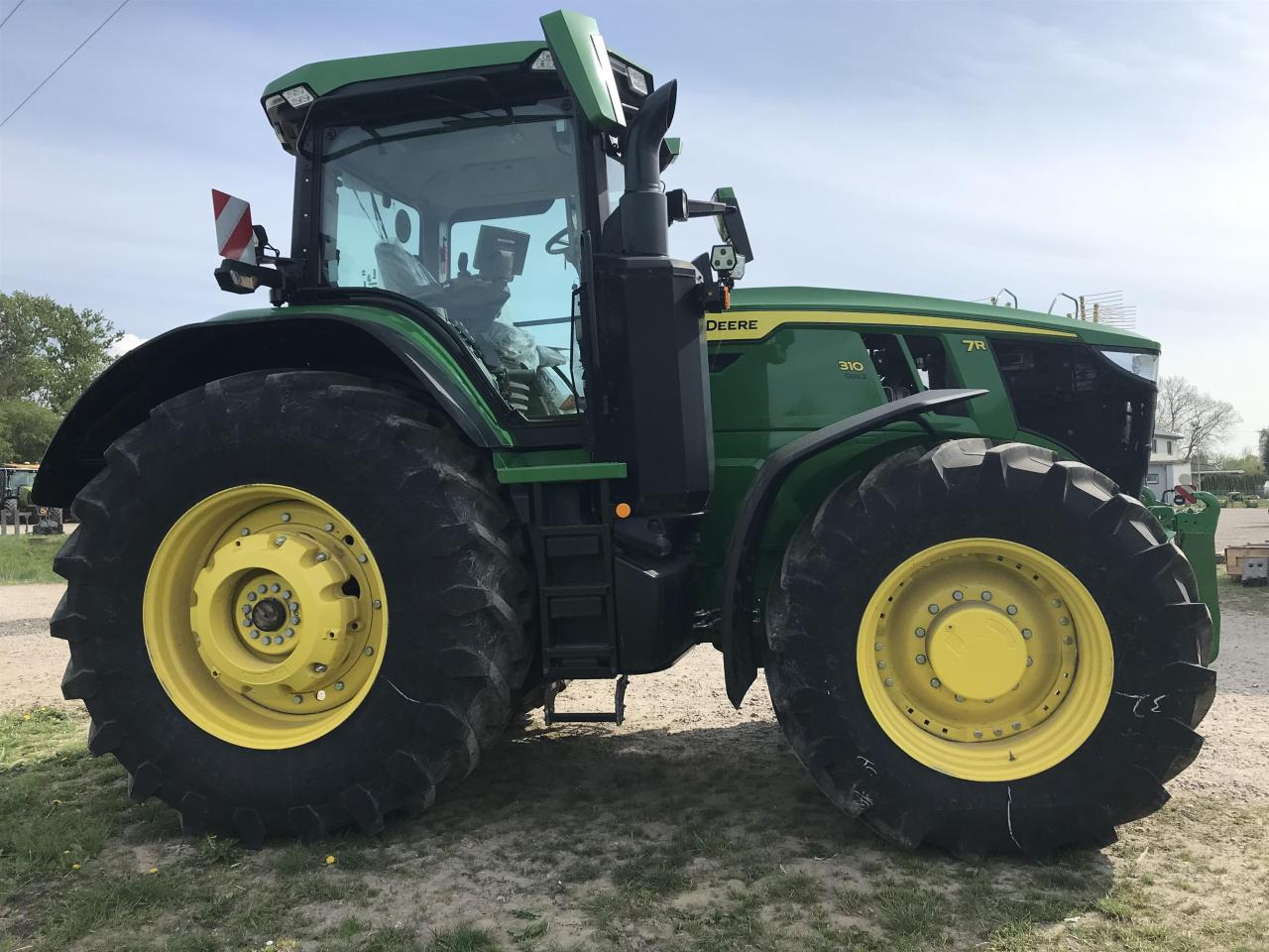 John Deere 7R 310 - Traktor: bilde 2 John Deere 7R 310 - Traktor: bilde 2