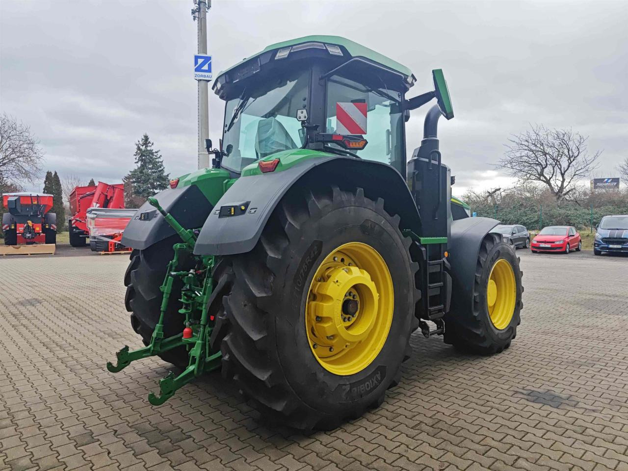 John Deere 7R 330 - Traktor: bilde 4 John Deere 7R 330 - Traktor: bilde 4