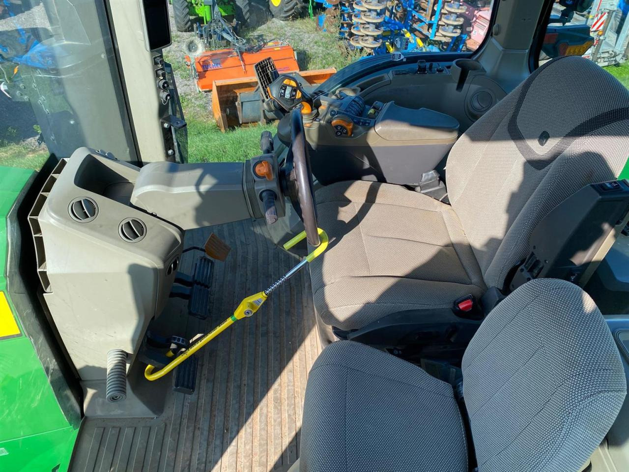 John Deere 7R 330 - Traktor: bilde 5 John Deere 7R 330 - Traktor: bilde 5