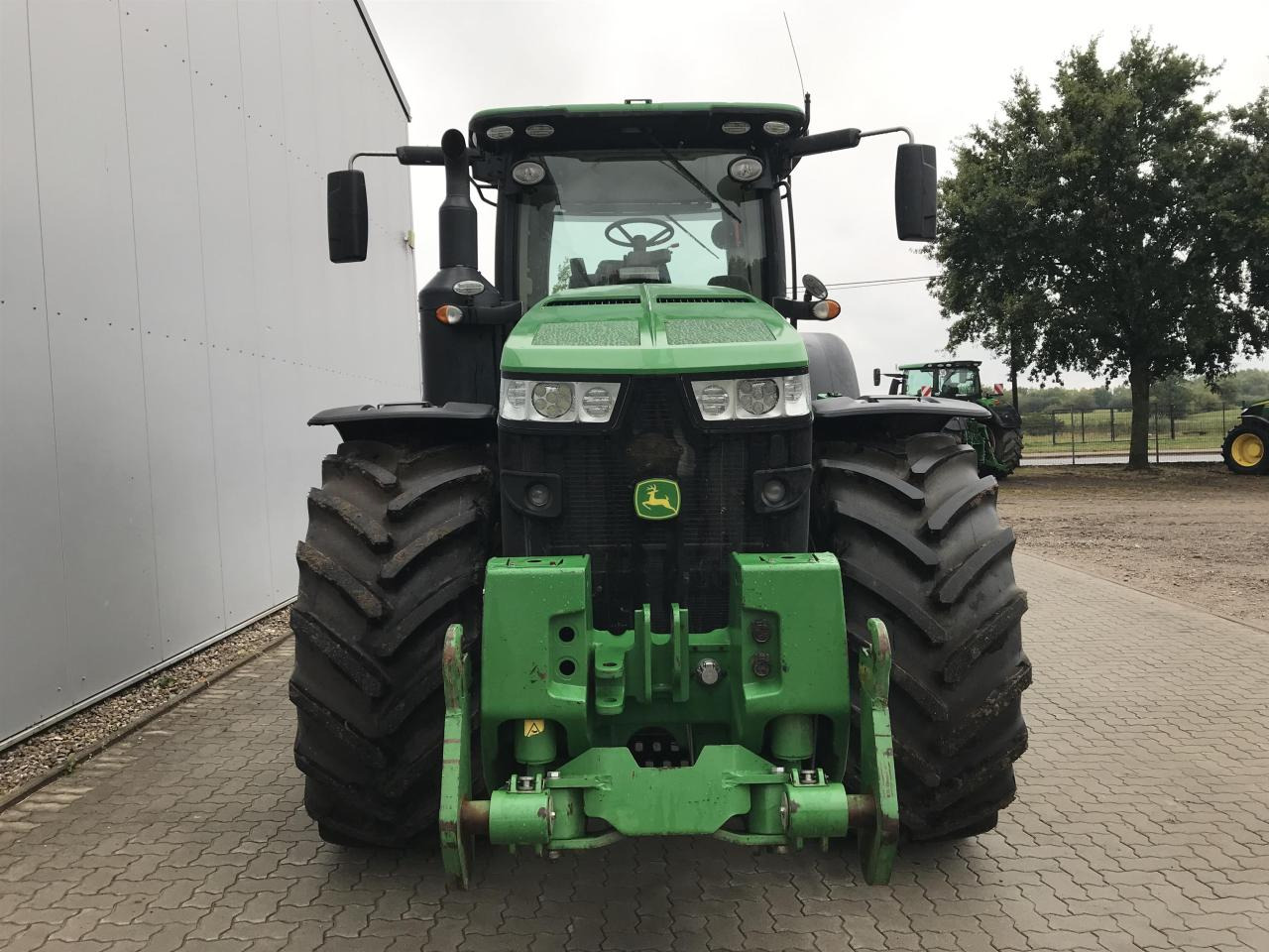 John Deere 8400R - Traktor: bilde 3 John Deere 8400R - Traktor: bilde 3
