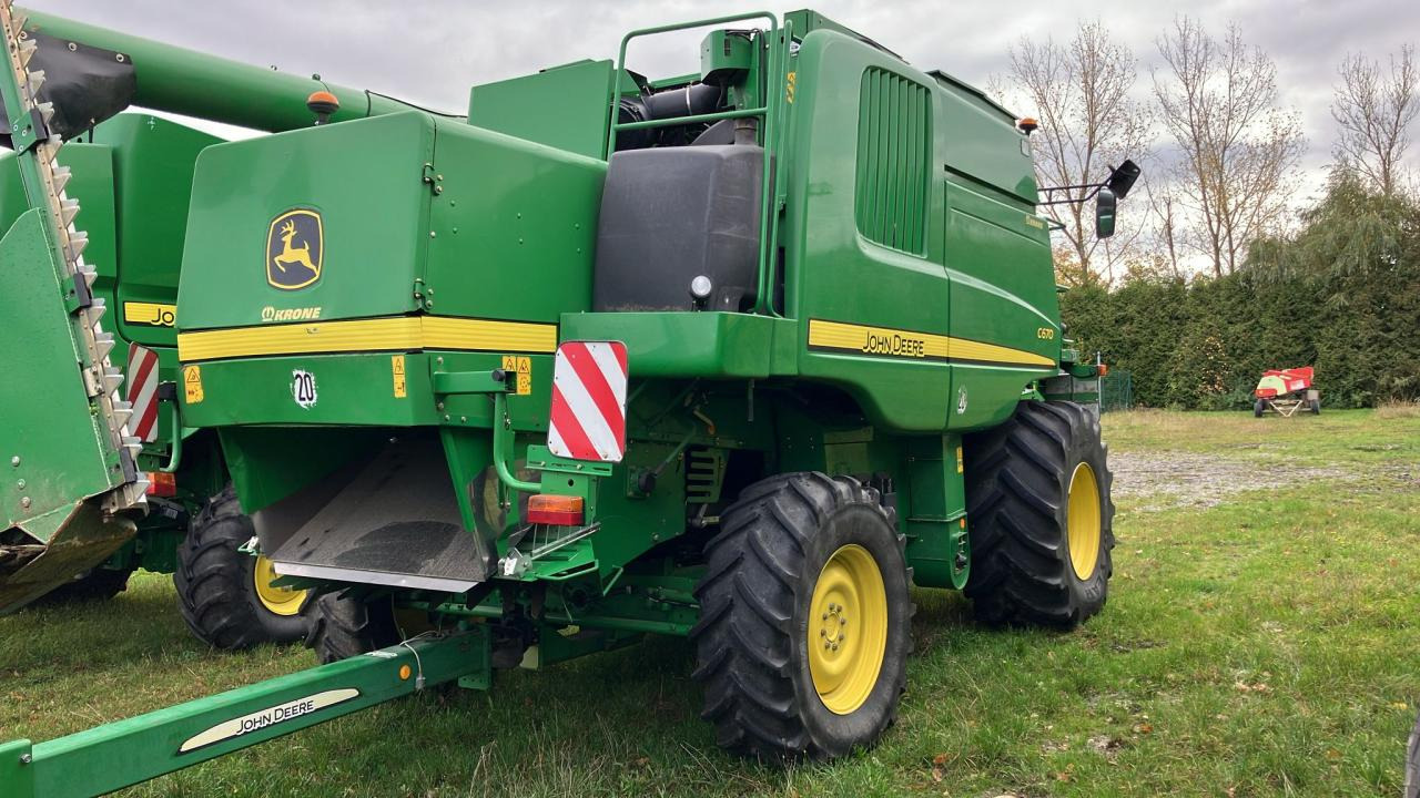 John Deere C 670 - Skurtresker: bilde 4 John Deere C 670 - Skurtresker: bilde 4
