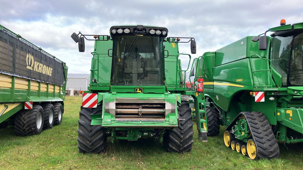 John Deere C 670 - Skurtresker: bilde 2 John Deere C 670 - Skurtresker: bilde 2