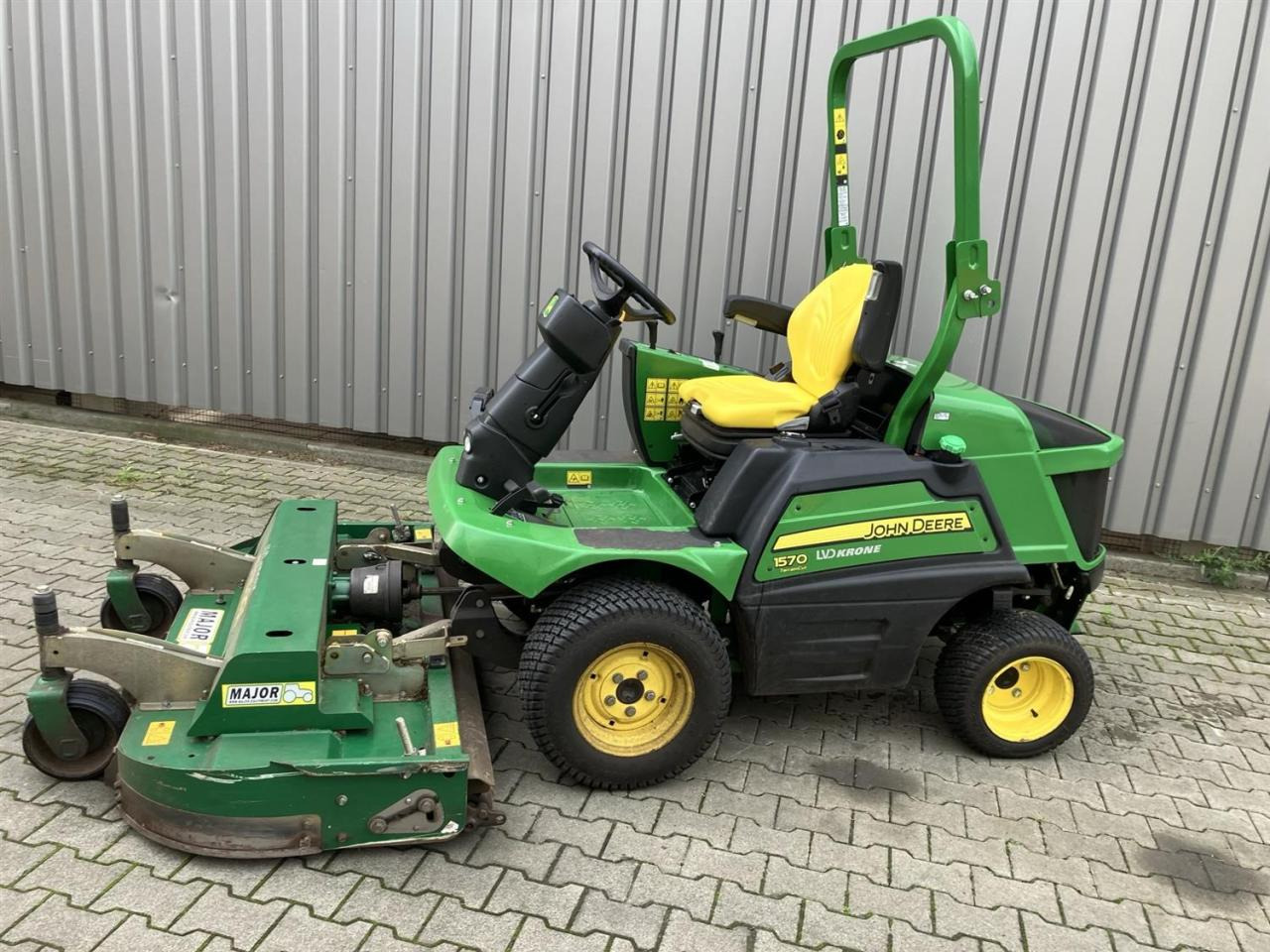 John Deere F1570 Frontmäher - Gressklipper: bilde 1 John Deere F1570 Frontmäher - Gressklipper: bilde 1