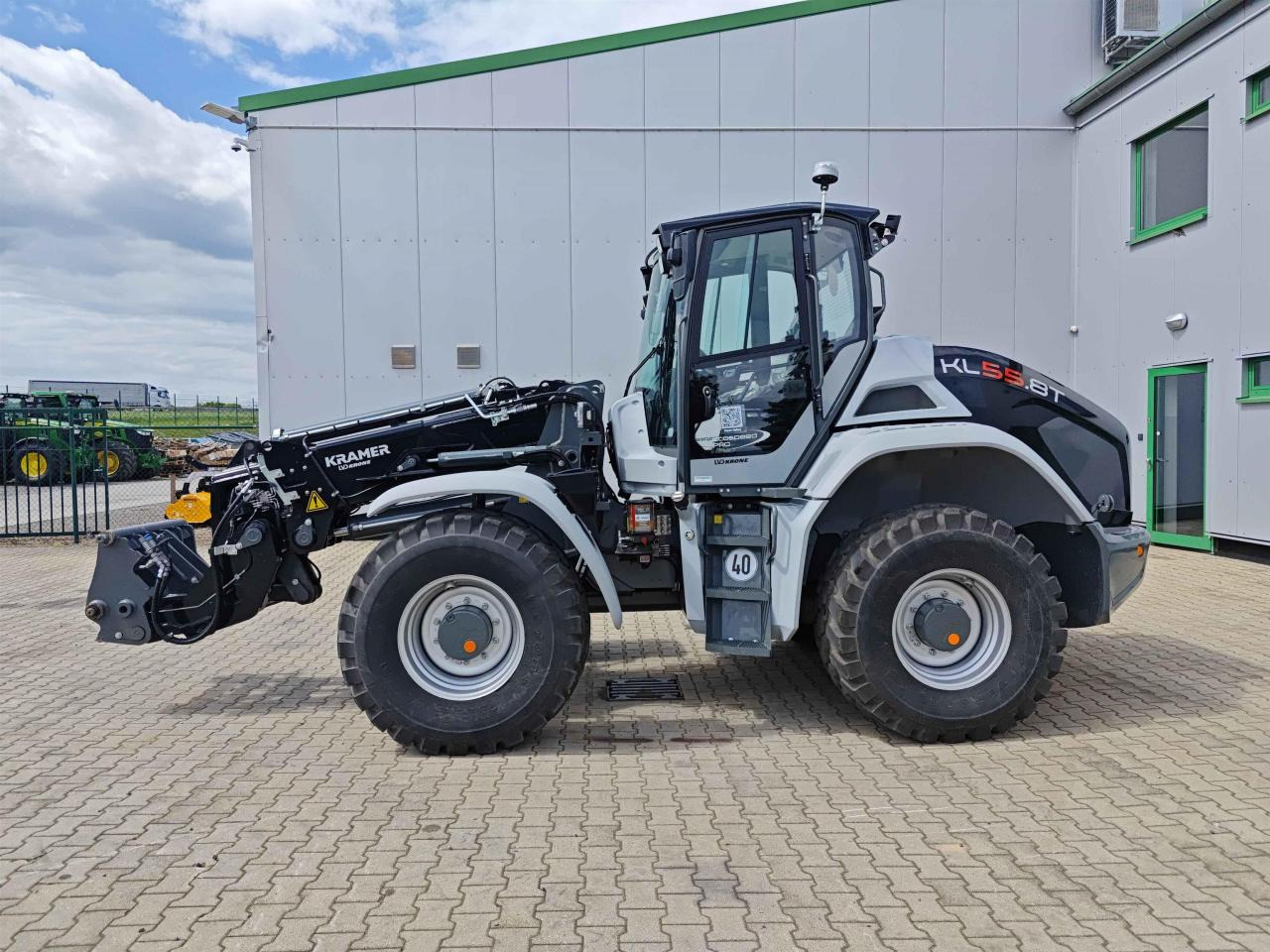 Kramer KL55.8T - Teleskoplastere: bilde 2 Kramer KL55.8T - Teleskoplastere: bilde 2