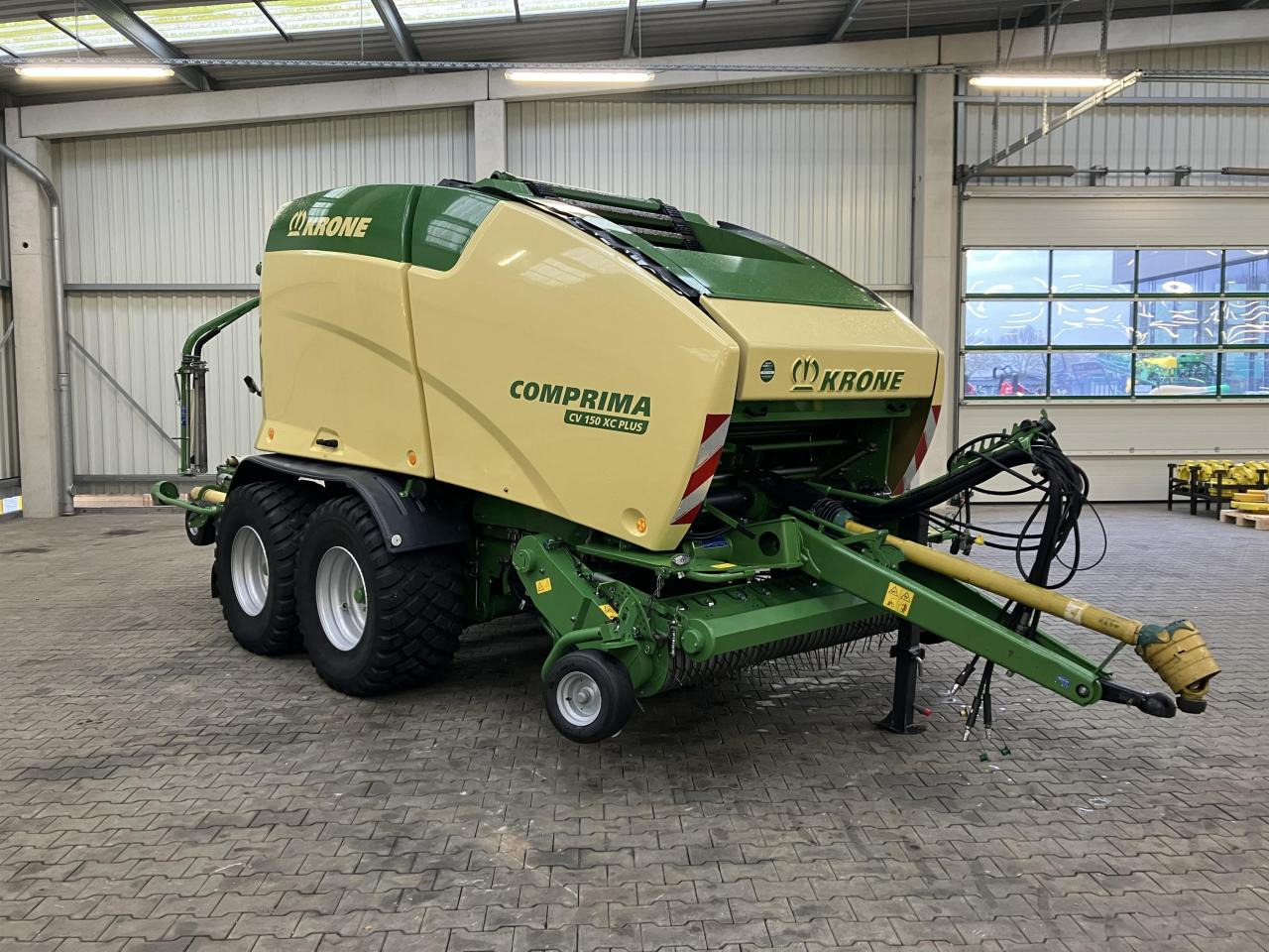 Krone CV 150 XC Plus Comprima - Rundballepresse: bilde 2 Krone CV 150 XC Plus Comprima - Rundballepresse: bilde 2