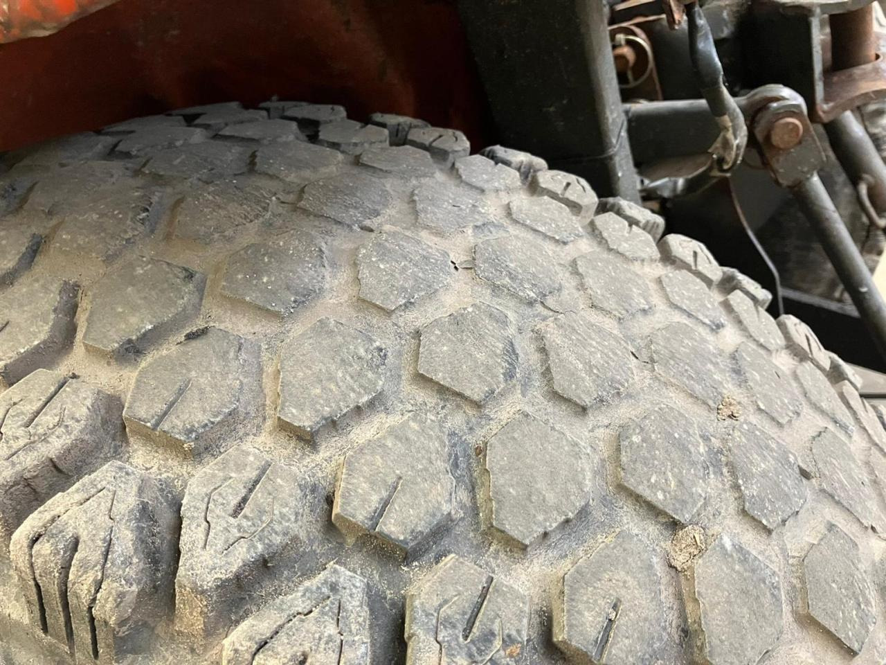 Kommunale traktor Kubota B2110: bilde 9 Kommunale traktor Kubota B2110: bilde 9
