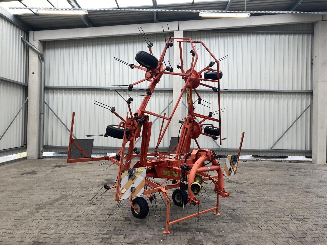 Kuhn GF 6301 MH - Høyvender: bilde 2 Kuhn GF 6301 MH - Høyvender: bilde 2