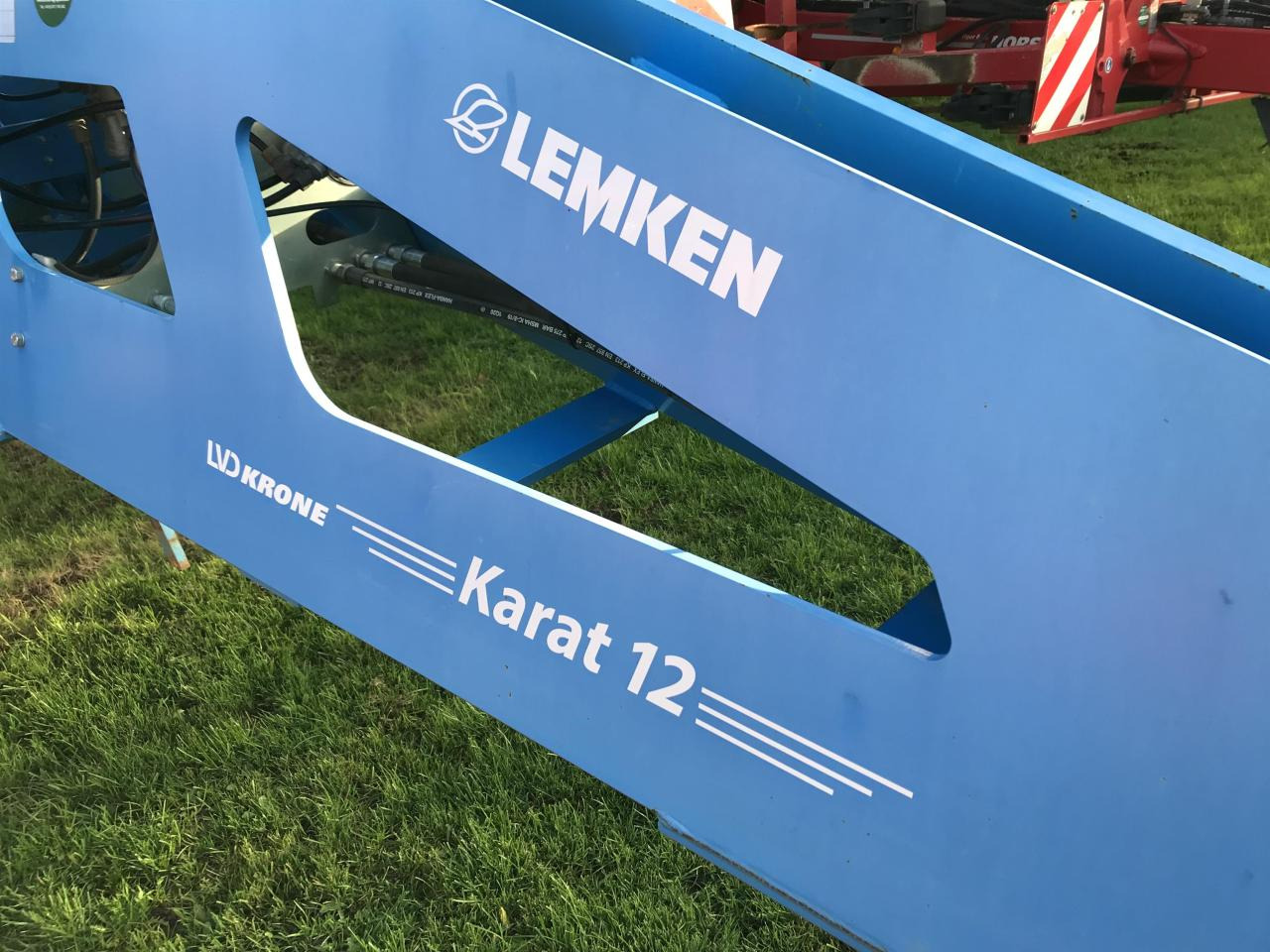 Lemken Karat 12/700 KUA - Kultivator: bilde 1 Lemken Karat 12/700 KUA - Kultivator: bilde 1