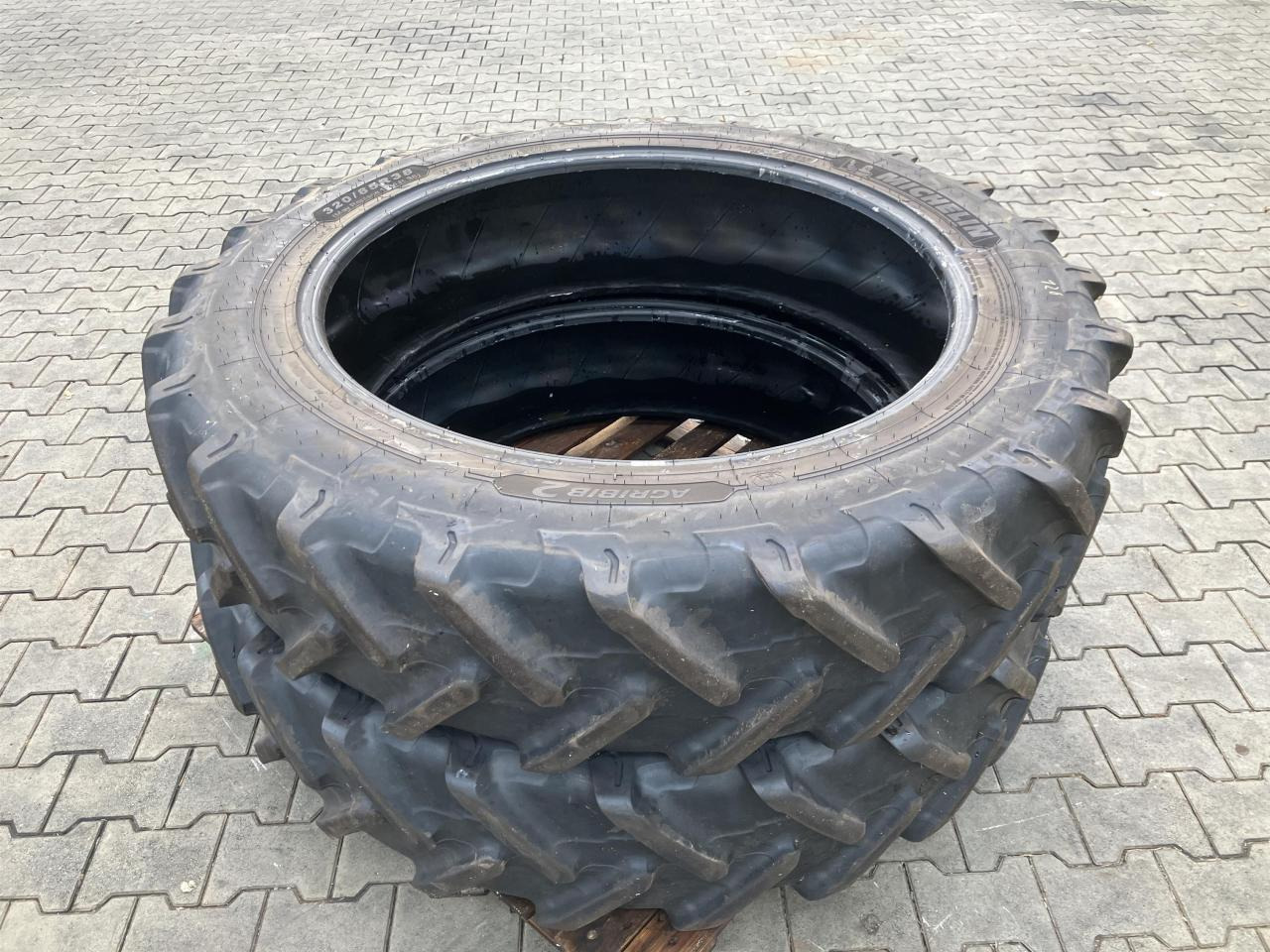 Michelin 320/85R38 - Dekk for Landbruksteknikk: bilde 1 Michelin 320/85R38 - Dekk for Landbruksteknikk: bilde 1