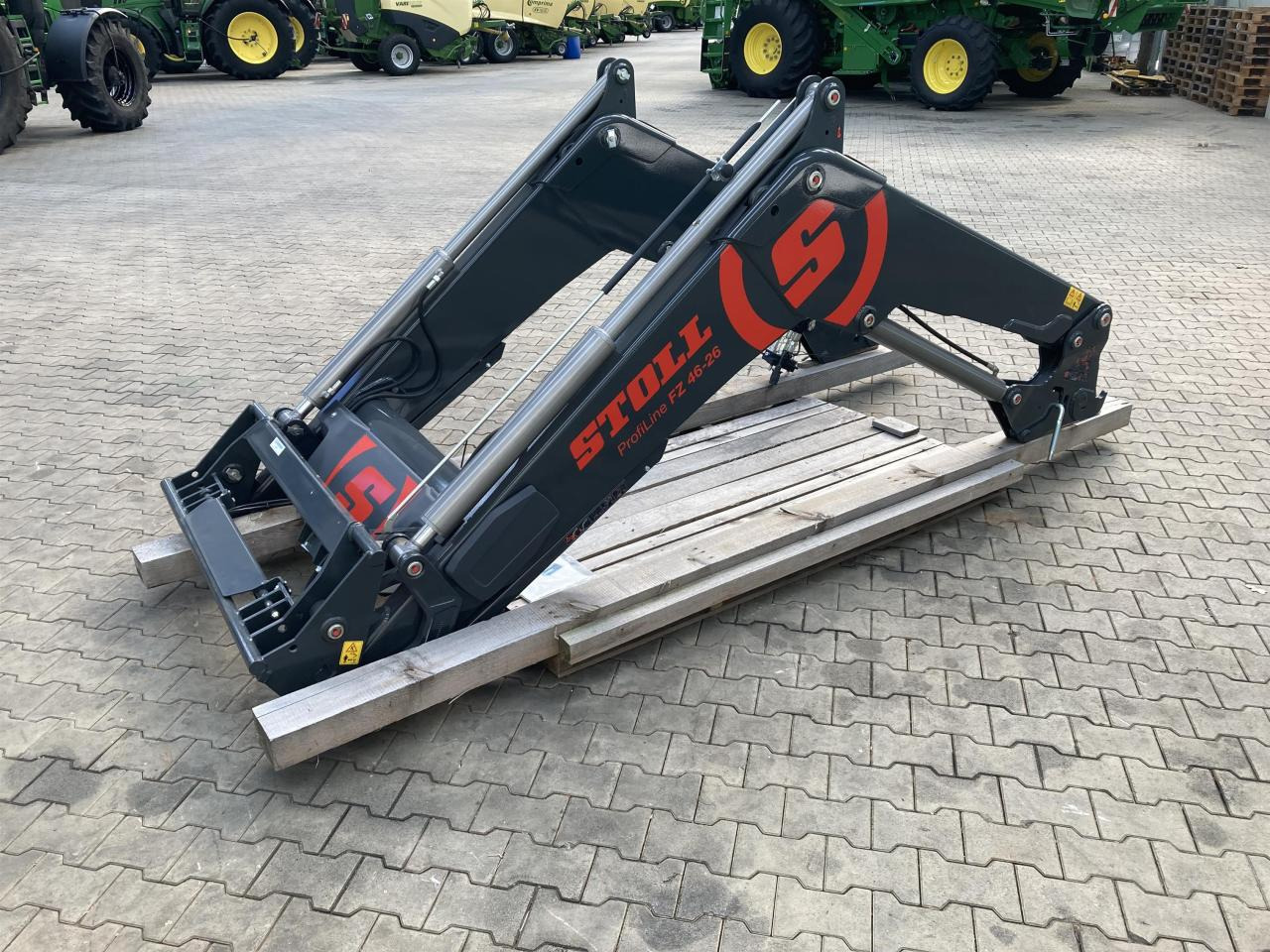 Stoll FZ 46-26.1 - Frontlaster for traktor: bilde 2 Stoll FZ 46-26.1 - Frontlaster for traktor: bilde 2