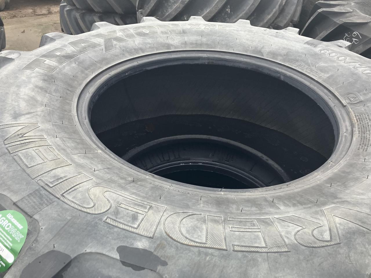 Vredestein 600/70R30 - Dekk for Landbruksteknikk: bilde 1 Vredestein 600/70R30 - Dekk for Landbruksteknikk: bilde 1