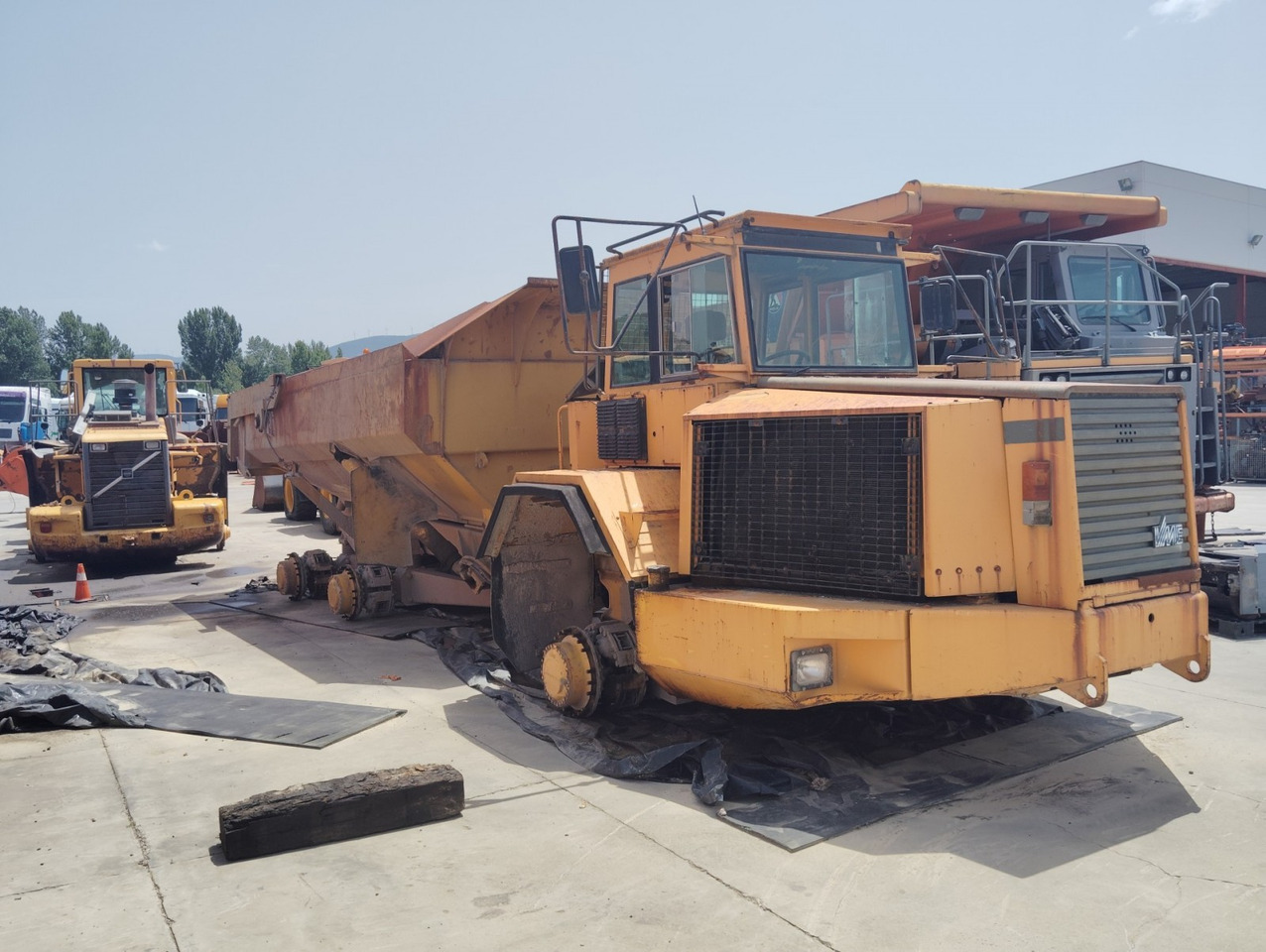 DUMPER ARTICULADO VOLVO A35 - Rammestyrt dumper: bilde 2 DUMPER ARTICULADO VOLVO A35 - Rammestyrt dumper: bilde 2