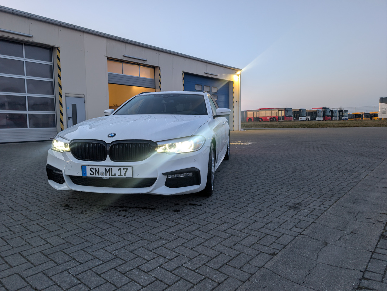 BMW 530D Touring xDrive M Sport - Personenbil: bilde 1 BMW 530D Touring xDrive M Sport - Personenbil: bilde 1