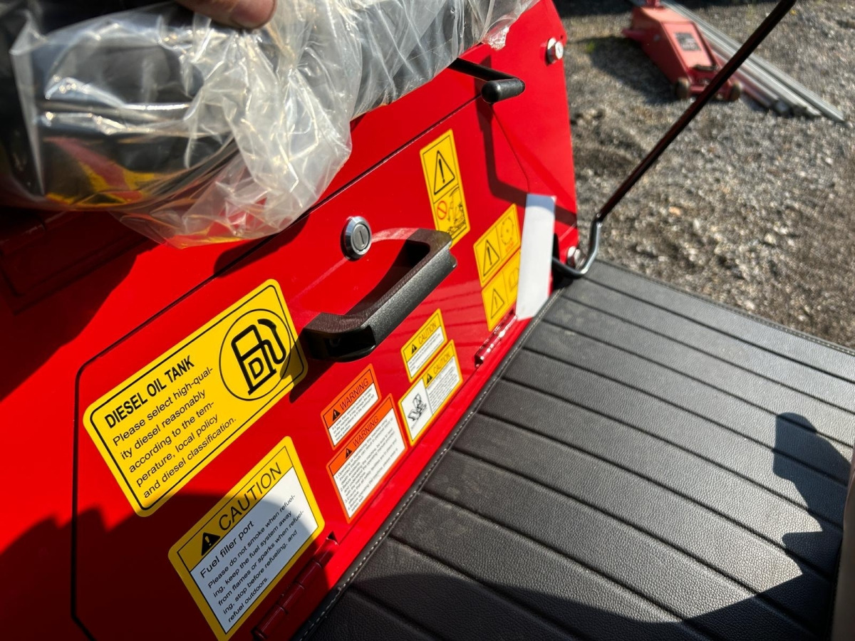 Rhinoceros KS10-8 Minibagger - Minigraver: bilde 5 Rhinoceros KS10-8 Minibagger - Minigraver: bilde 5
