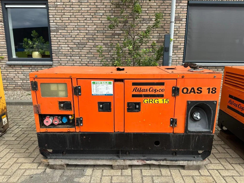 Atlas-Copco QAS 18 Yanmar Mecc Alte Spa 18 kVA Silent generatorset - Elektrisk generator: bilde 1 Atlas-Copco QAS 18 Yanmar Mecc Alte Spa 18 kVA Silent generatorset - Elektrisk generator: bilde 1