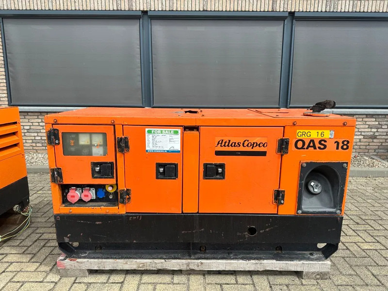 Atlas-Copco QAS 18 Yanmar Mecc Alte Spa 18 kVA Silent generatorset - Elektrisk generator: bilde 1 Atlas-Copco QAS 18 Yanmar Mecc Alte Spa 18 kVA Silent generatorset - Elektrisk generator: bilde 1