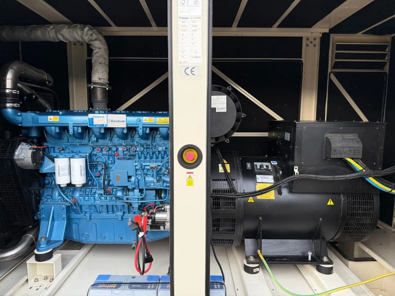 Baudouin Teksan 440 kVA Silent Noodstroom Generatorset Overstock ! New ! Surplus - Elektrisk generator: bilde 4 Baudouin Teksan 440 kVA Silent Noodstroom Generatorset Overstock ! New ! Surplus - Elektrisk generator: bilde 4