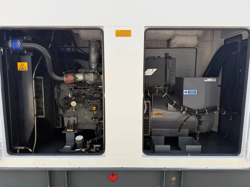 Cummins QSL9-G8 Stamford 300 kVA Supersilent Rental generatorset - Elektrisk generator: bilde 3 Cummins QSL9-G8 Stamford 300 kVA Supersilent Rental generatorset - Elektrisk generator: bilde 3