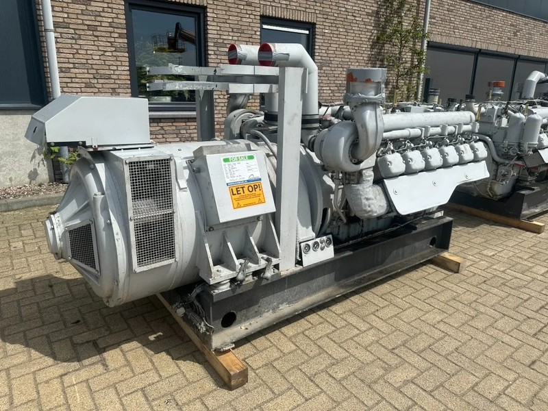 Deutz BF12M 716 Leroy Somer 360 kVA generatorset - Elektrisk generator: bilde 4 Deutz BF12M 716 Leroy Somer 360 kVA generatorset - Elektrisk generator: bilde 4