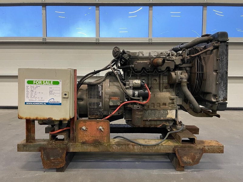 Deutz F4M 1008 SDMO 10 kVA generatorset - Elektrisk generator: bilde 1 Deutz F4M 1008 SDMO 10 kVA generatorset - Elektrisk generator: bilde 1
