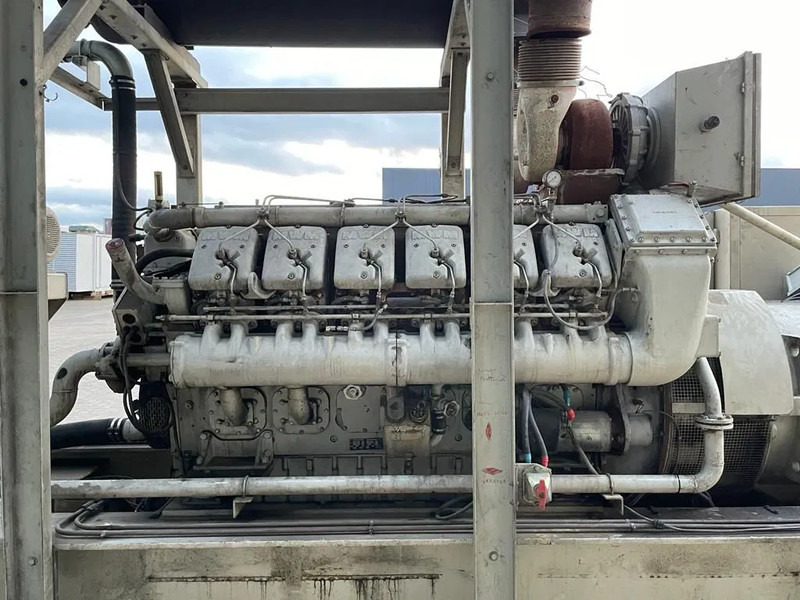 Deutz MWM TBD 604 BV12 Leroy Somer 1450 kVA generatorset ex emergency ! - Elektrisk generator: bilde 5 Deutz MWM TBD 604 BV12 Leroy Somer 1450 kVA generatorset ex emergency ! - Elektrisk generator: bilde 5