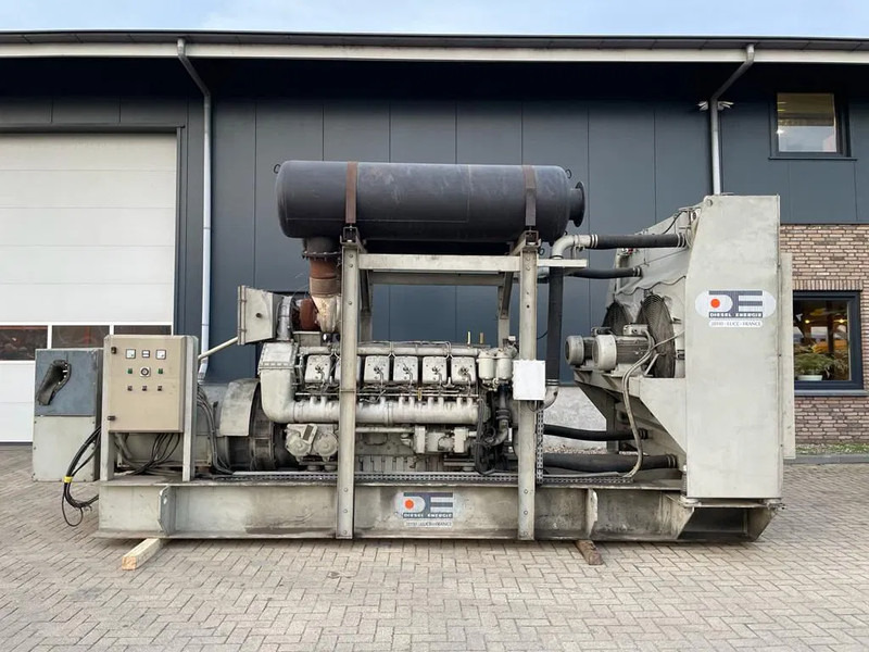 Deutz MWM TBD 604 BV12 Leroy Somer 1450 kVA generatorset ex emergency ! - Elektrisk generator: bilde 3 Deutz MWM TBD 604 BV12 Leroy Somer 1450 kVA generatorset ex emergency ! - Elektrisk generator: bilde 3