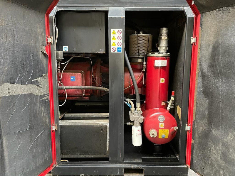 Ecoair D102 Elektrische Schroefcompressor 75 kW 10.000 L / min 8 Bar - Luftkompressor: bilde 3 Ecoair D102 Elektrische Schroefcompressor 75 kW 10.000 L / min 8 Bar - Luftkompressor: bilde 3