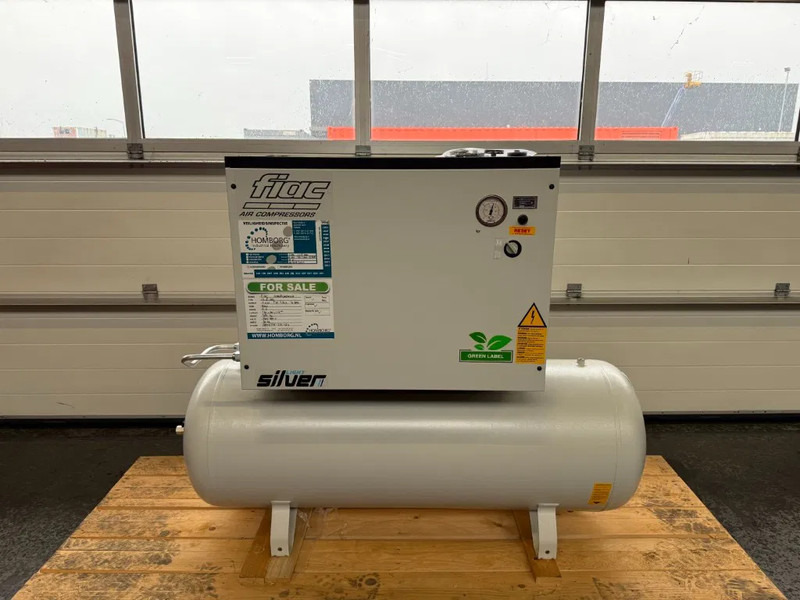 Fiac LS 8 - 200 Elektrische Schroefcompressor 6 kW 736 L / min 10 Bar New ! Overstock ! - Luftkompressor: bilde 1 Fiac LS 8 - 200 Elektrische Schroefcompressor 6 kW 736 L / min 10 Bar New ! Overstock ! - Luftkompressor: bilde 1