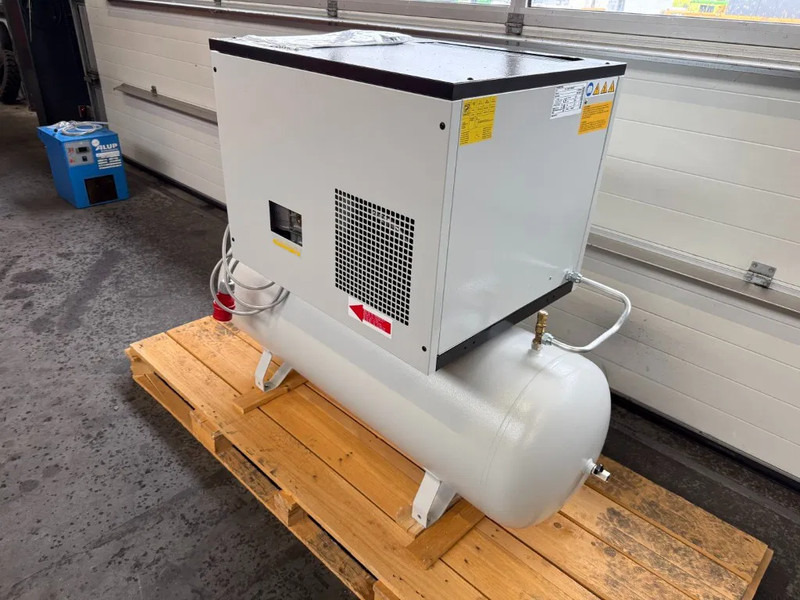 Fiac LS 8 - 200 Elektrische Schroefcompressor 6 kW 736 L / min 10 Bar New ! Overstock ! - Luftkompressor: bilde 5 Fiac LS 8 - 200 Elektrische Schroefcompressor 6 kW 736 L / min 10 Bar New ! Overstock ! - Luftkompressor: bilde 5