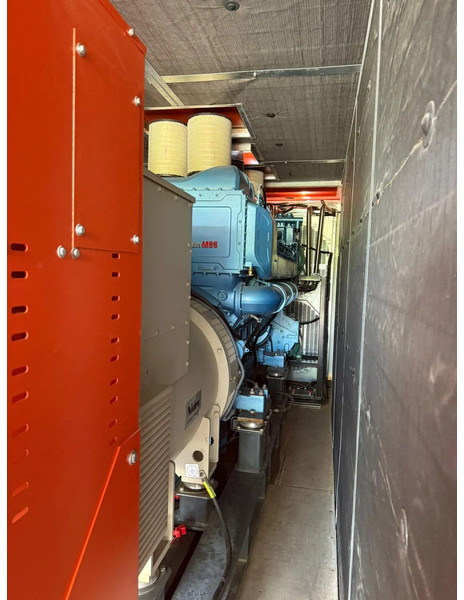 Grupel Baudouin 2200 kVA Silent generatorset in 40 ft container Overstock New ! - Elektrisk generator: bilde 5 Grupel Baudouin 2200 kVA Silent generatorset in 40 ft container Overstock New ! - Elektrisk generator: bilde 5