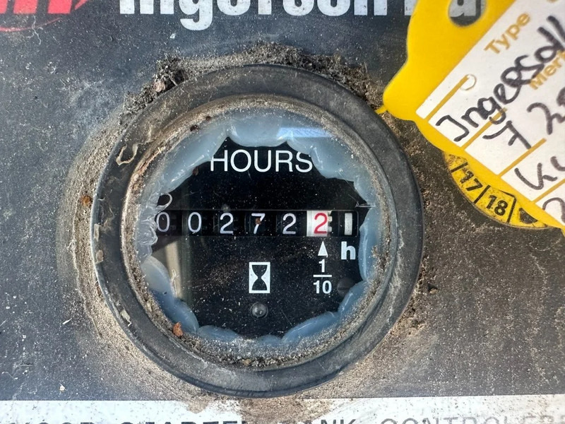 Ingersoll Rand 720 R1051SF Kubota D1005 Diesel Compressor 2000 L / min 17.5 kW 8.6 Bar - Luftkompressor: bilde 4 Ingersoll Rand 720 R1051SF Kubota D1005 Diesel Compressor 2000 L / min 17.5 kW 8.6 Bar - Luftkompressor: bilde 4