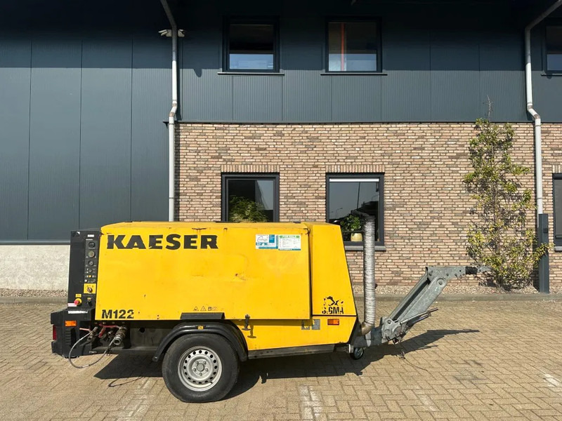 Kaeser M122 Deutz 11.1 m3 / min 10 Bar 83 kW Mobiele Diesel Compressor - Luftkompressor: bilde 1 Kaeser M122 Deutz 11.1 m3 / min 10 Bar 83 kW Mobiele Diesel Compressor - Luftkompressor: bilde 1