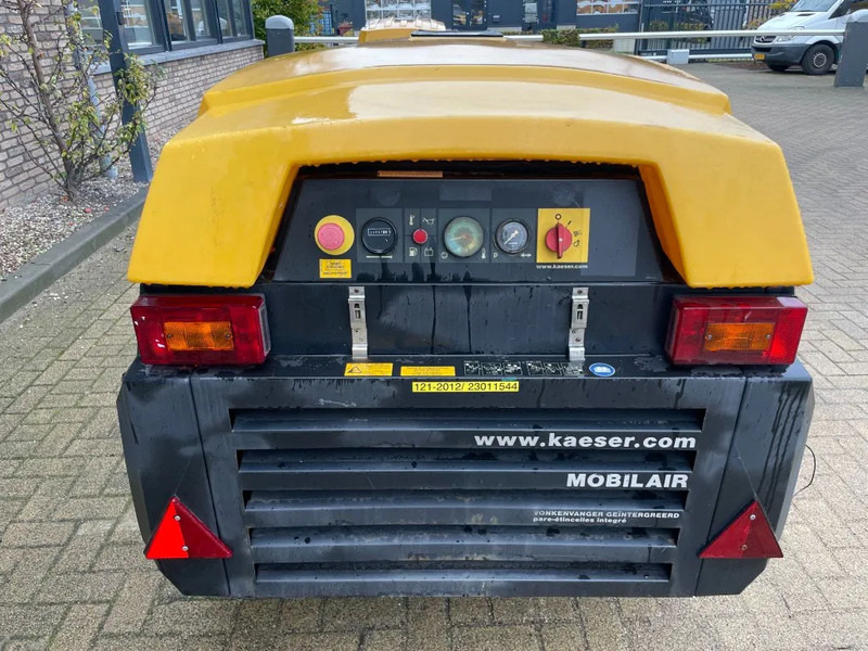 Kaeser M27 Kubota 2,7 m3 / min 7 Bar 18 kW Mobiele Silent Diesel Compressor - Luftkompressor: bilde 4 Kaeser M27 Kubota 2,7 m3 / min 7 Bar 18 kW Mobiele Silent Diesel Compressor - Luftkompressor: bilde 4