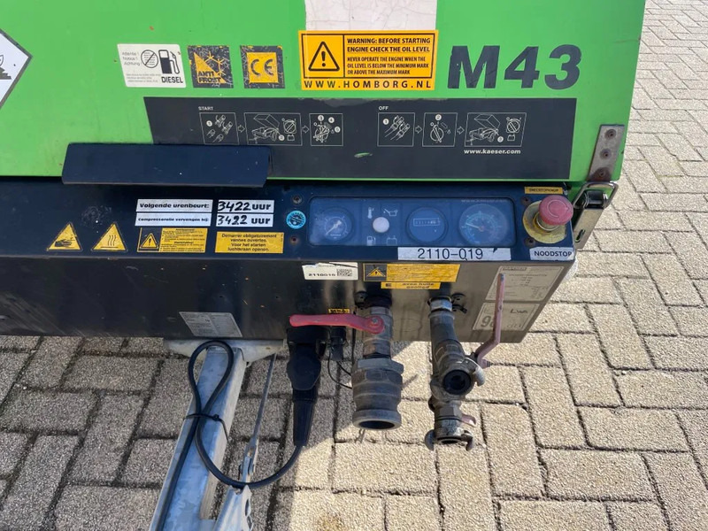 Kaeser M43 Kubota 4,2 m3 / min 7 Bar 30 kW Mobiele Silent Diesel Compressor - Luftkompressor: bilde 3 Kaeser M43 Kubota 4,2 m3 / min 7 Bar 30 kW Mobiele Silent Diesel Compressor - Luftkompressor: bilde 3