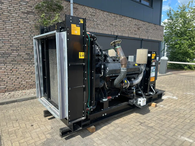 MTU 12V1600 G20F Himoinsa 700 kVA generatorset New ! Overstock ! - Elektrisk generator: bilde 4 MTU 12V1600 G20F Himoinsa 700 kVA generatorset New ! Overstock ! - Elektrisk generator: bilde 4