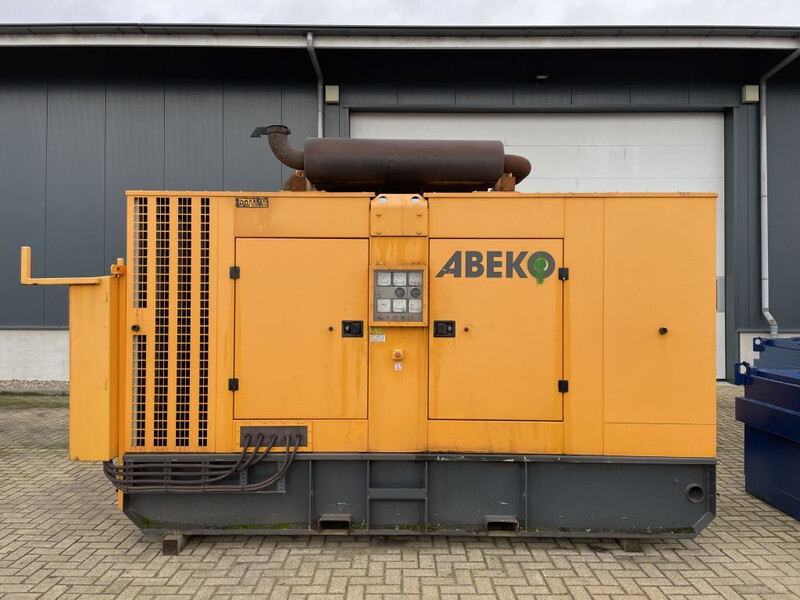Volvo TWD1010G Stamford 300 kVA Silent generatorset - Elektrisk generator: bilde 1 Volvo TWD1010G Stamford 300 kVA Silent generatorset - Elektrisk generator: bilde 1